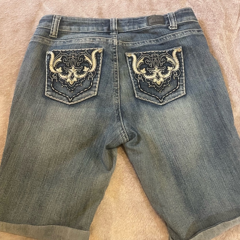 Bermuda Jean Shorts Rhinestone 16W Plus - Picture 2 of 3